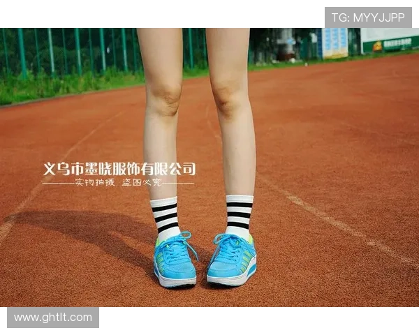 m号足球袜（足球袜应该买小一码）世界杯体育论坛